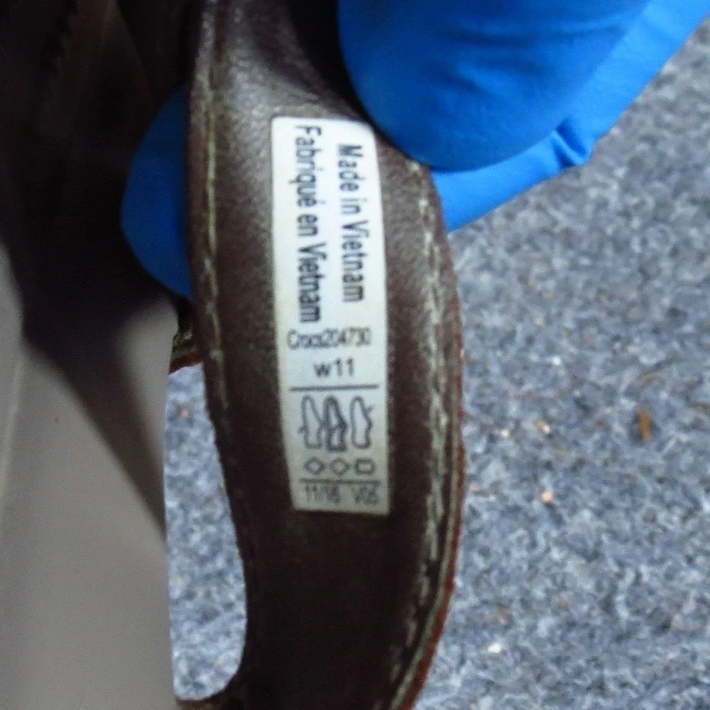 Crocs Leigh-Ann Women Wedge Sandal Size 11 Comfort Dress Brown Leather Strappy